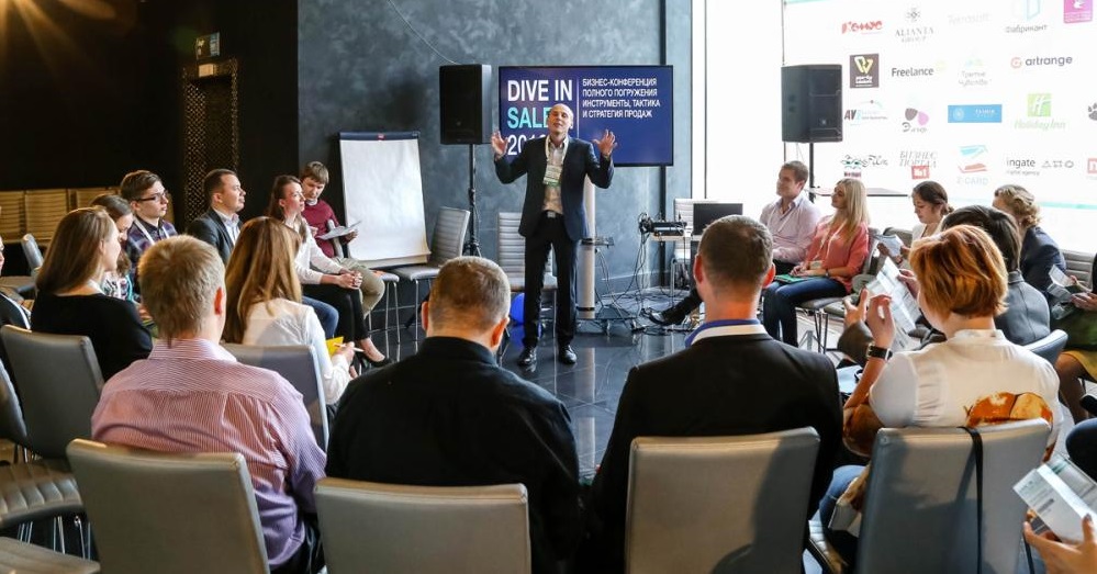 Техника эффективных продаж, клиент на всю жизнь: тренинги и семинары в Москве